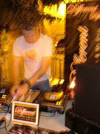 Serious-Man - Live 'Different' party @ Safari (Poitiers, FR) 21 06 2008