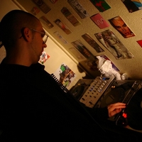 Ping pong mix live sur Dogglounge.com du 05/11/05 avec Orel 1 en guest