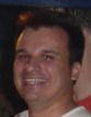 homme qui sourit